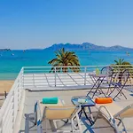Beachfront Apartment Sivella By Sealand Villas