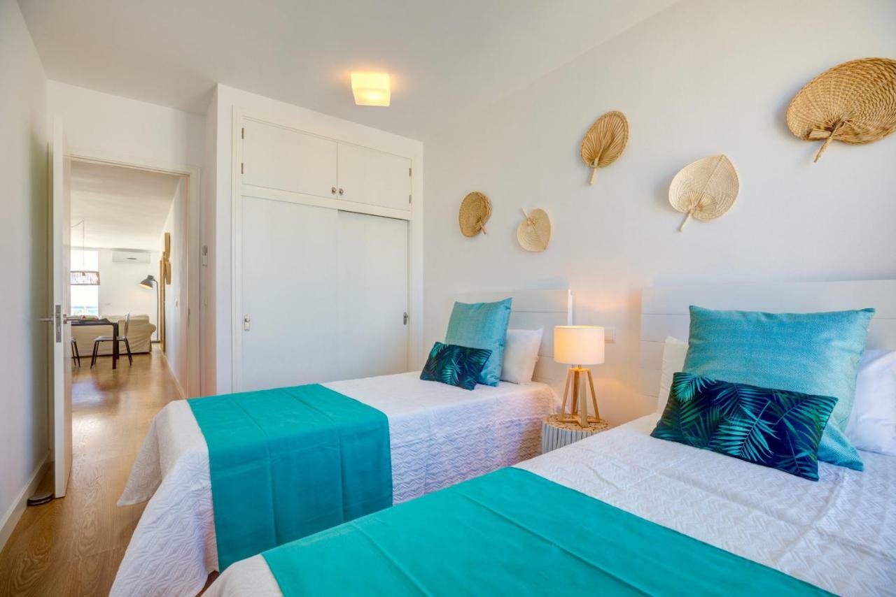 Beachfront Sivella By Sealand Apartment *